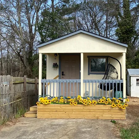 Your Own Cozy Tiny Home Austell Exterior photo